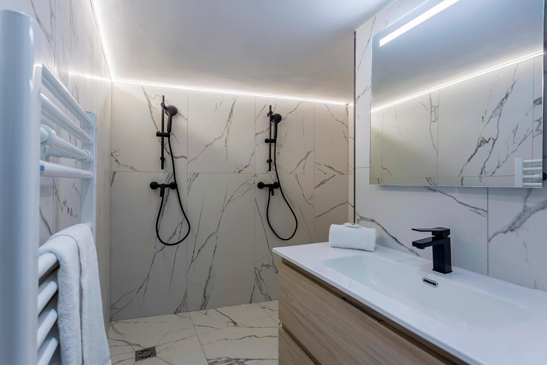 Suite Romantique Balneo Centre Lyon Eksteriør bilde