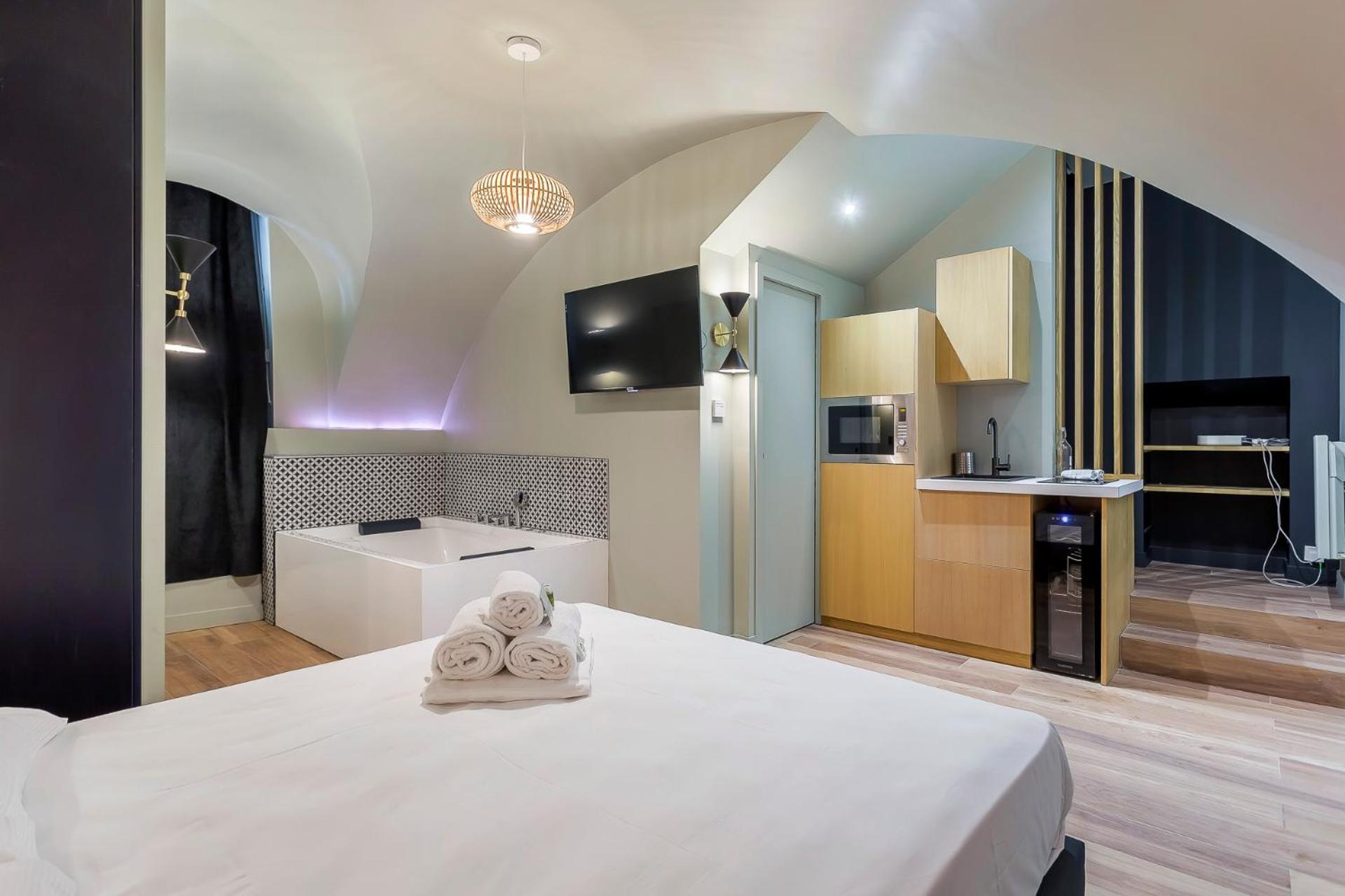 Suite Romantique Balneo Centre Lyon Eksteriør bilde